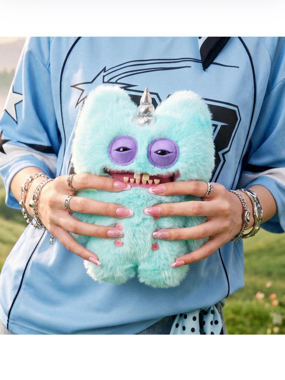 Zuru Stinkface Fugglecorns Plush Monster Handbag in Aqua with Purple Eyes